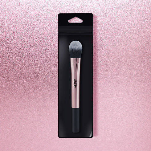 Nykaa BlendPro Foundation Makeup Brush